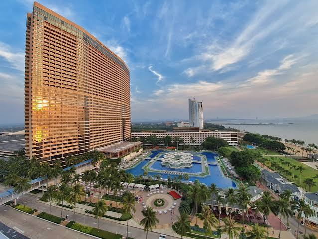 W Marriott Hotel